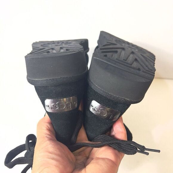 UGG Short Black Suede Winter Boots Womens 6 Pull On Sherpa Lining Comfort Casual - Picture 7 of 12